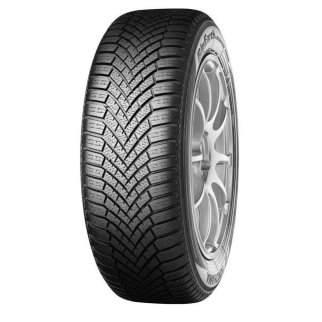 Шина Yokohama 245/40/18 W 97 V906 фото