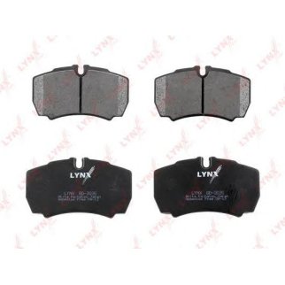 Колодки тормозные задние дисковые к-кт LYNXauto BD-3035 фото