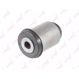 Сайлентблок LYNXauto C9804 фото