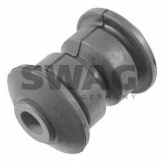 Сайлентблок переднего нижнего рычага, передний фото