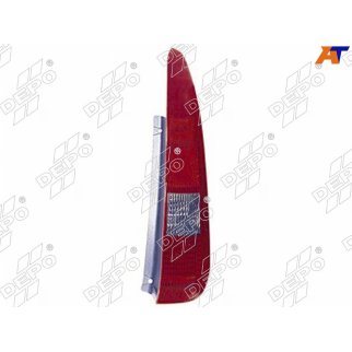 Фонарь задний правый фото