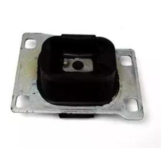 Опора двигателя задняя BSG BSG 30-700-231 фото