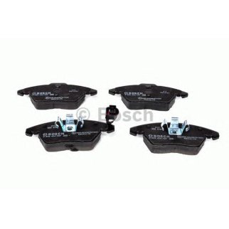 Колодки тормозные передние к-кт BOSCH 0 986 424 797 фото