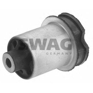 Сайлентблок задней подвески SWAG 32 79 0018 фото