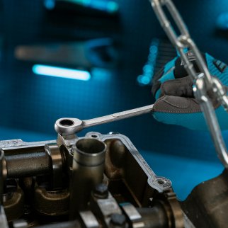 Набор ключей комбинированных 8-19мм 7шт трещоточных Gross фото 12