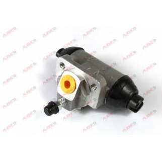 Цилиндр тормозной рабочий NISSAN фото