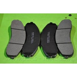 Колодки тормозные передние к-кт PARTS-MALL PKB-018 фото