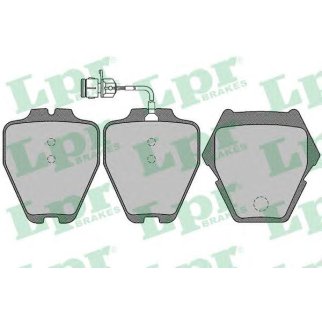Колодки тормозные передние к-кт Lpr 05P1767 фото