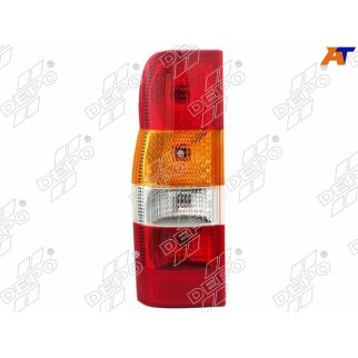 Фонарь задний правый фото