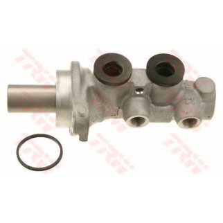 Главный тормозной цилиндр фото