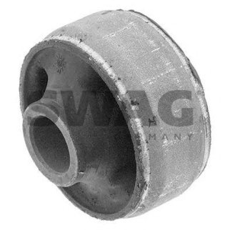 Сайлентблок передний подвески SWAG 30 60 0033 фото