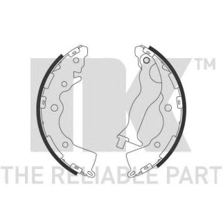 Колодки тормозные барабанные,задние (203x32mm) / HYUNDAI Accent-III,KIA Rio-II 05~11 фото