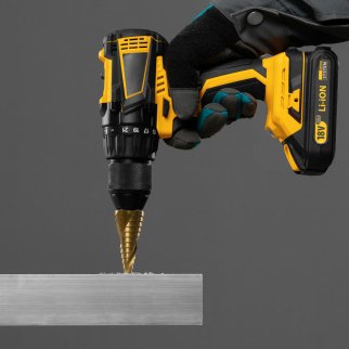 Сверло ступенчатое,6-8-10-12-14-16-18-20-22-24-26-28-30 мм,HSS,спирал.проф.,трехгр.хвост.// Matrix фото 1