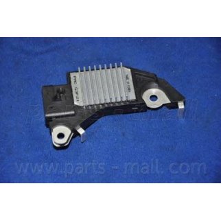 Реле-регулятор напряжения PARTS-MALL PXPBC-006 фото