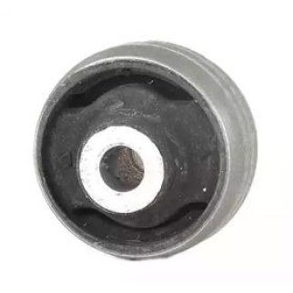 Сайлентблок рычага BSG BSG 90-700-135 фото