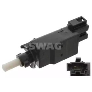 Датчик включения стопсигнала SWAG 10 94 7204 фото