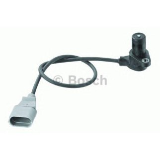 Датчик положения коленвала BOSCH 0 261 210 143 фото