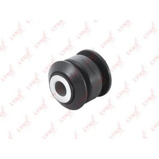 Сайлентблок передний подвески LYNXauto C8179 фото