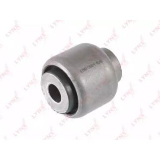 Сайлентблок LYNXauto C9671 фото