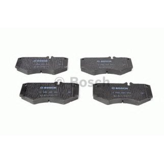 Колодки тормозные передние к-кт BOSCH 0 986 467 841 фото