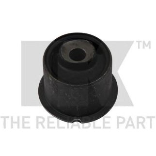 Сайлентблок VW Touareg (02-10) AUDI Q7 (06-) рычага переднего нижнего задний NK фото