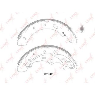 Колодки тормозные задние дисковые к-кт LYNXauto BS-3003 фото