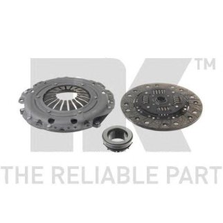 Комплект сцепления с выжимным подшипником-200mm / OPEL Astra-F,Kadett-E,Vectra-A 1.7 TD 86~98 фото