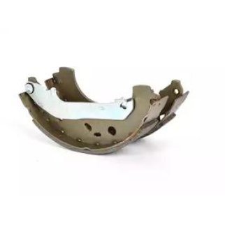 Колодки барабанные к-кт BSG BSG 30-205-018 фото