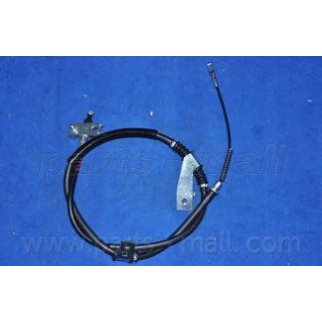 Трос ручного тормоза фото