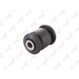 Сайлентблок LYNXauto C8937 фото