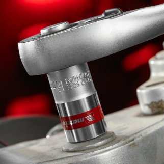 Головка торцевая, 16 мм, 6-гранная, CrV, под квадрат 1/2, хромированная MATRIX 13116 фото 1