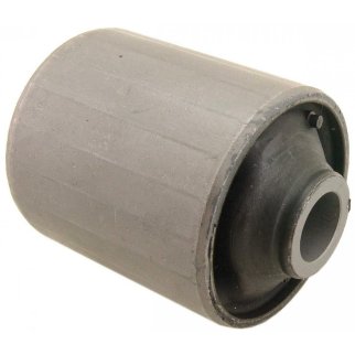 Сайлентблок заднего продольного рычага фото