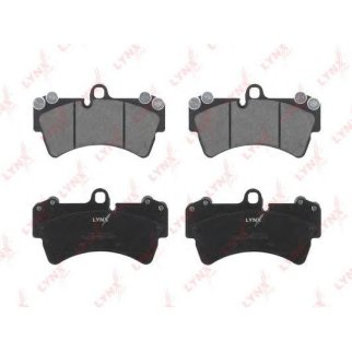 Колодки тормозные передние к-кт LYNXauto BD-8019 фото
