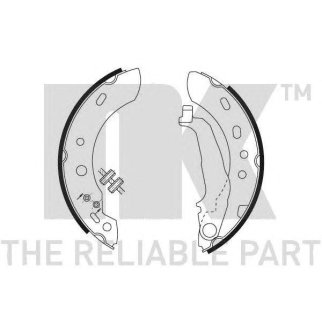 Колодки тормозные барабанные,задние (180x27mm) / NISSAN Micra-II 00~03 фото