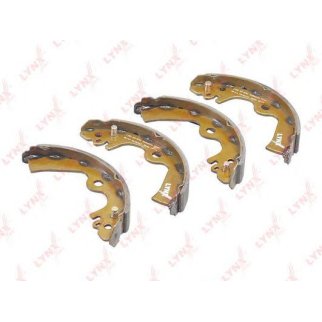 Колодки барабанные к-кт LYNXauto BS5701 фото