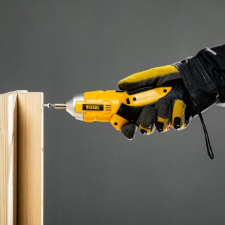 Отвертка аккумуляторная CSL-3,6-02, Li-Ion, 3,6 В, 1,3 Ач (в блистере) Denzel фото 1