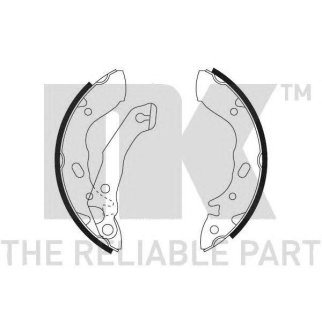 Колодки тормозные барабанные,задние (177,8x37mm) / HYUNDAI Accent-I/II,Pony (X-2),S-Coupe 90~ фото