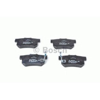 Колодки тормозные задние дисковые к-кт BOSCH 0 986 461 006 фото