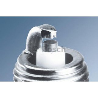 Свеча зажигания BOSCH 0 242 135 515 фото
