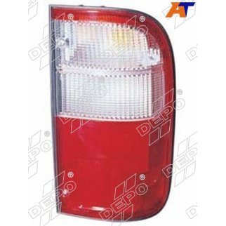 Фонарь задний правый фото