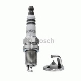 Свеча зажигания BOSCH 0 242 230 500 фото