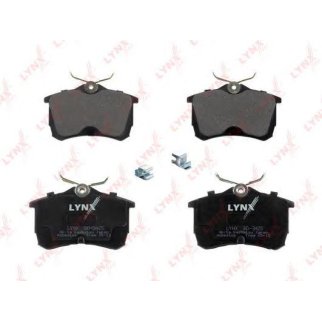 Колодки тормозные задние дисковые к-кт LYNXauto BD-3425 фото