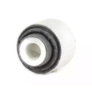 Сайлентблок рычага BSG BSG 90-700-131 фото