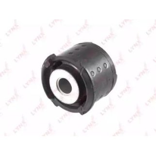Сайлентблок LYNXauto C8724 фото