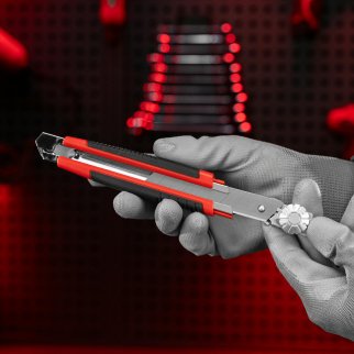 Нож, 18 мм, выдвижное лезвие, металлическая направляющая, винтовой фиксатор лезвия MATRIX 78914 фото 6