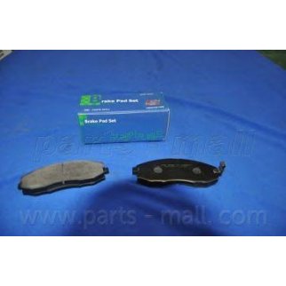 Колодки тормозные передние к-кт PARTS-MALL PKA-007 фото