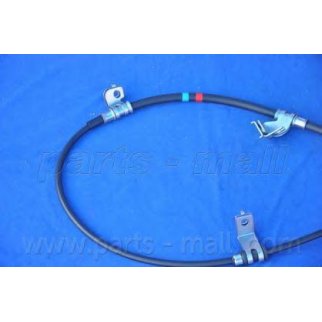 Трос ручного тормоза фото