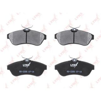 Колодки тормозные передние к-кт LYNXauto BD2205 фото