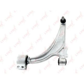 Рычаг передний левый LYNXauto C5382L фото