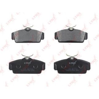 Колодки тормозные передние к-кт LYNXauto BD-5713 фото